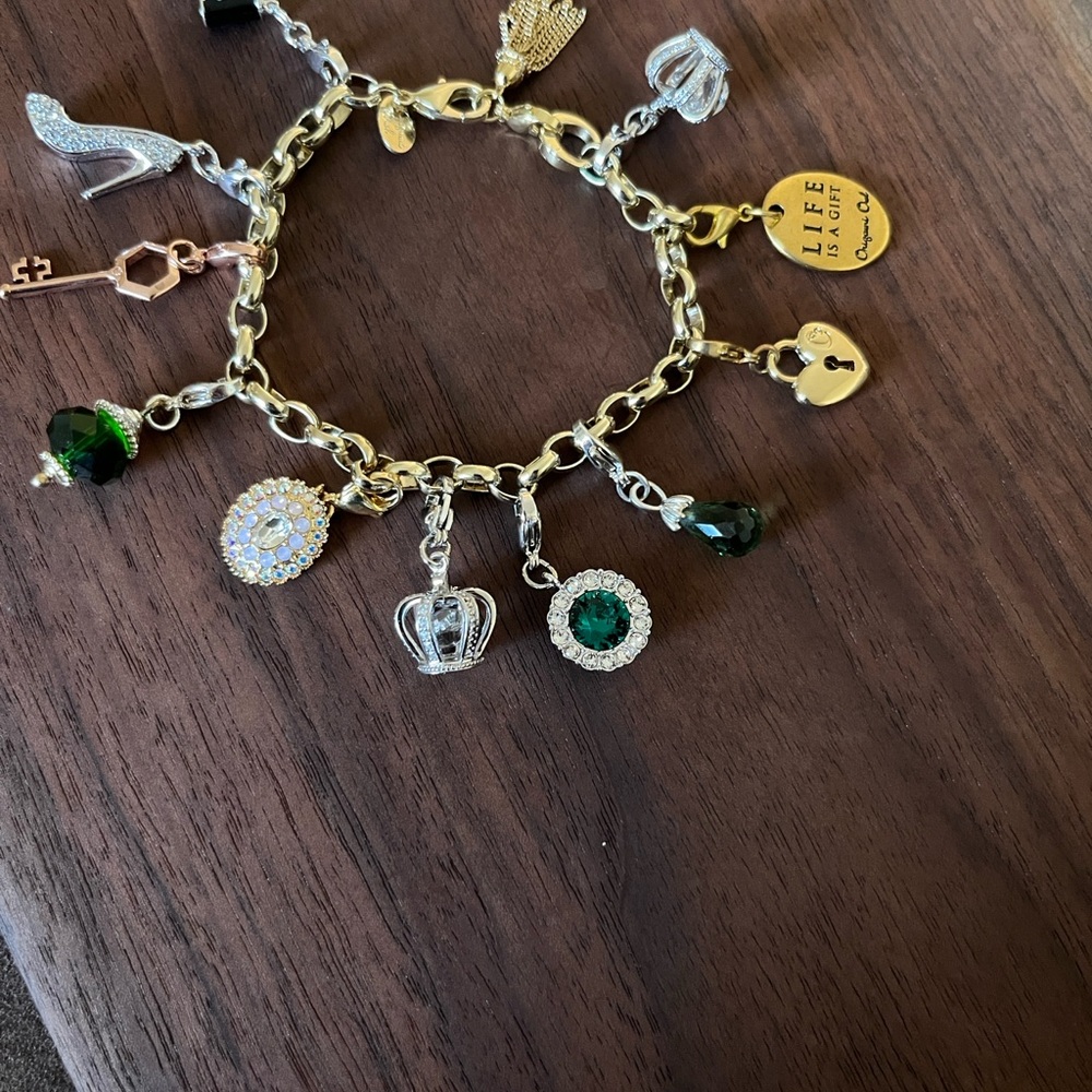 Origami owl bracelet in tone gold and silver/ 12 charms - Picture 3 of 15